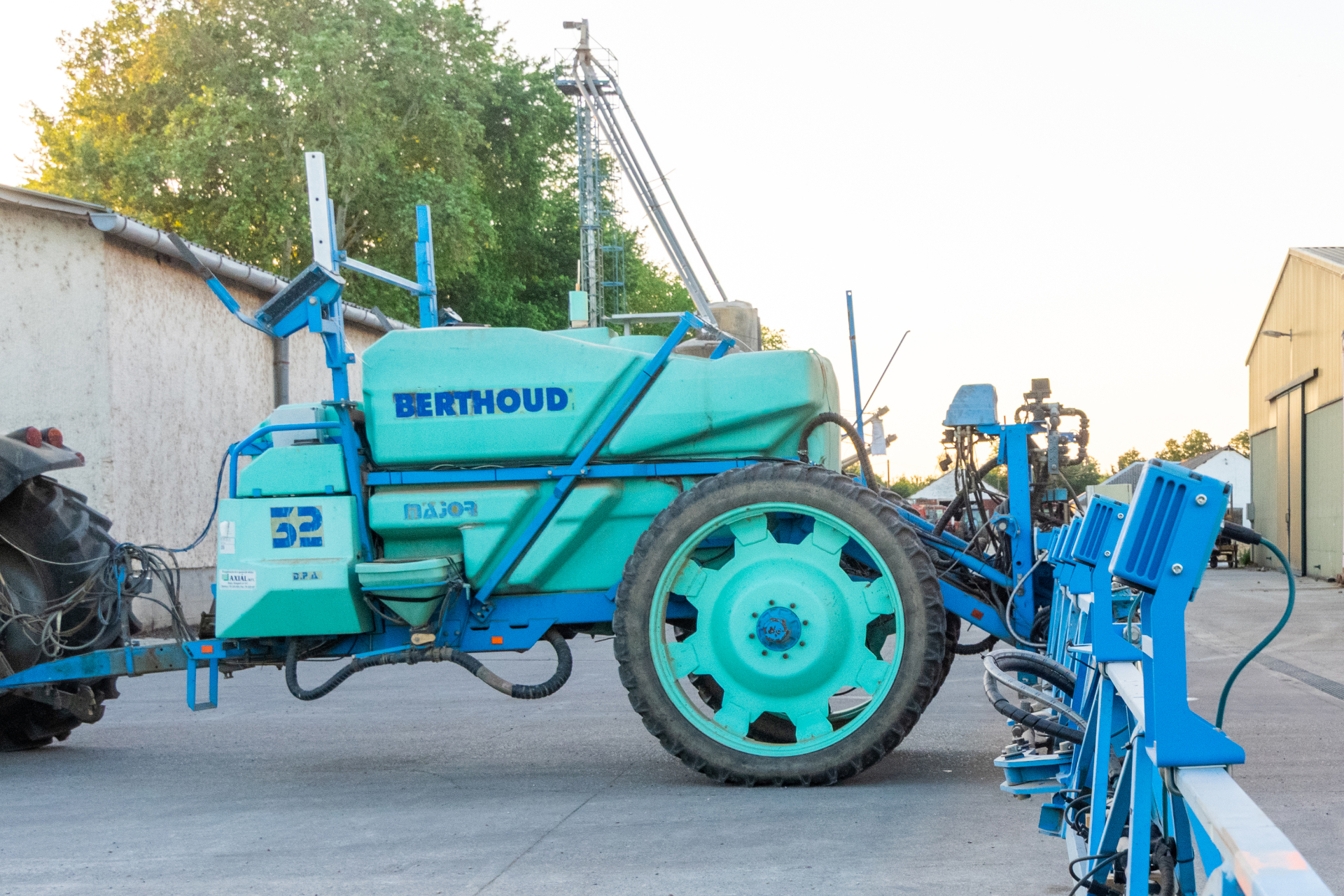 WeedEye Full Retrofit Kit installed on a Berthoud Major trailed sprayer with a 24m boom